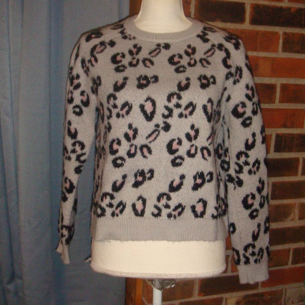 Derek Heart Animal Print Sweater M